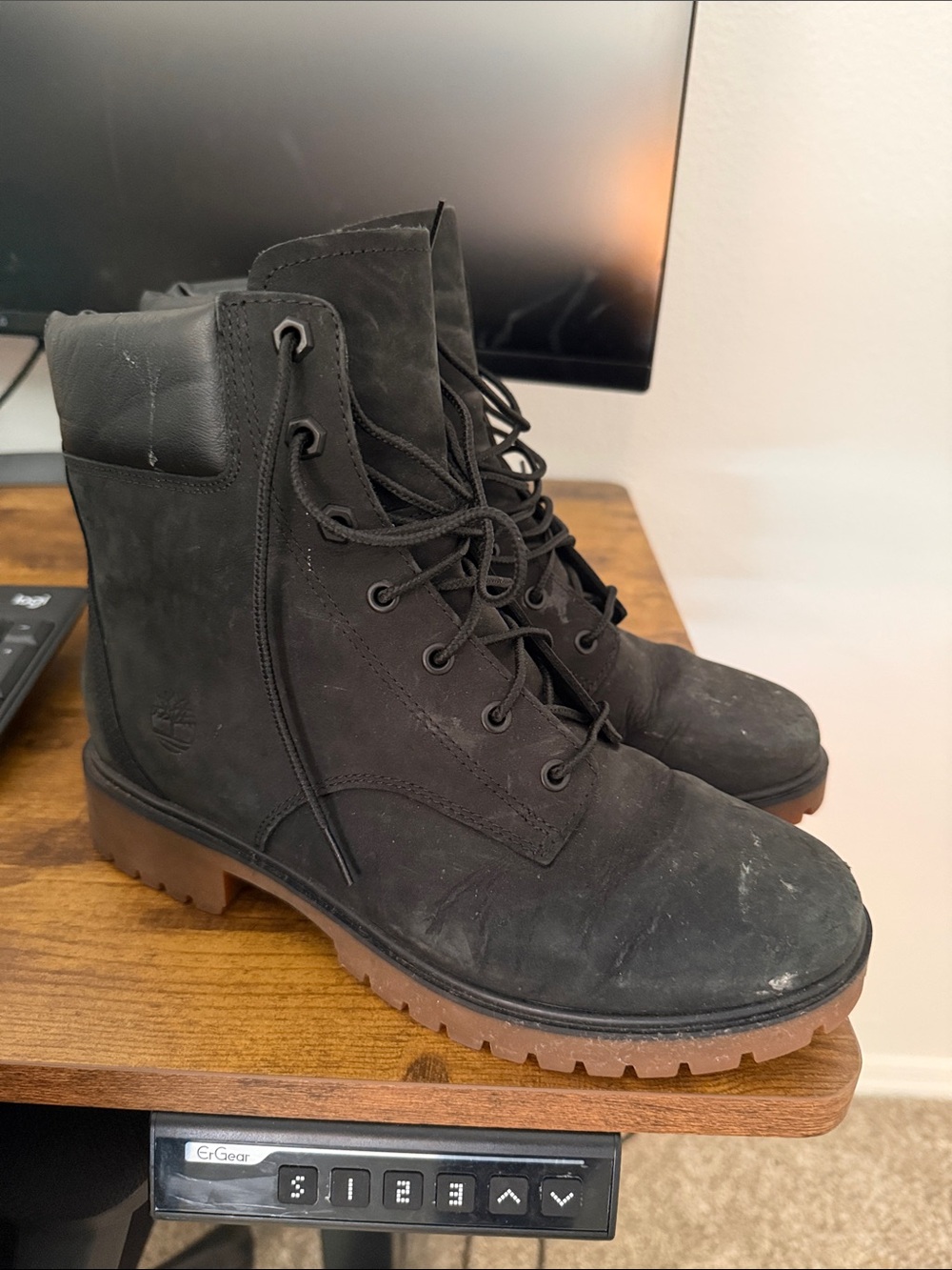 Timberland Women's Black Lace-Up Boots with Brown Lug Sole
